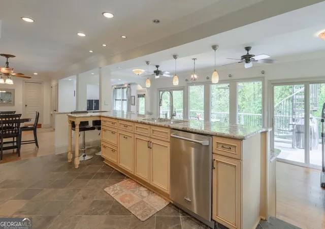 Photo 3 of Single family home for sale at 212 Kings Row, Marietta, GA 30067 | MLS# 10774587 | Listing updated on 2026-08-10