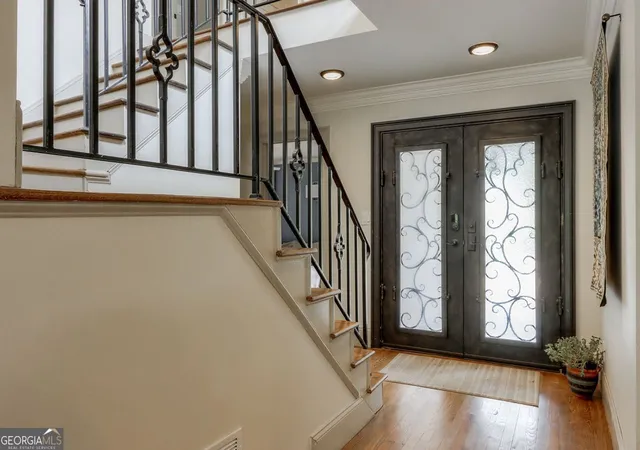 Photo 3 of Single family home for sale at 212 Kings Row, Marietta, GA 30067 | MLS# 10774587 | Listing updated on 2026-08-10