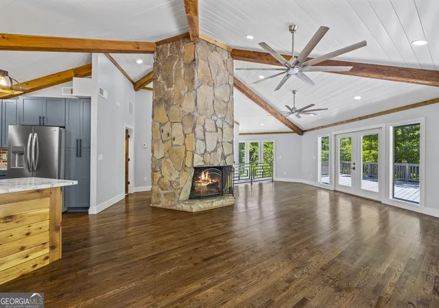 3rd image of 484 Mountain Stream Ln, Lakemont, GA 30552 | MLS# 10769373