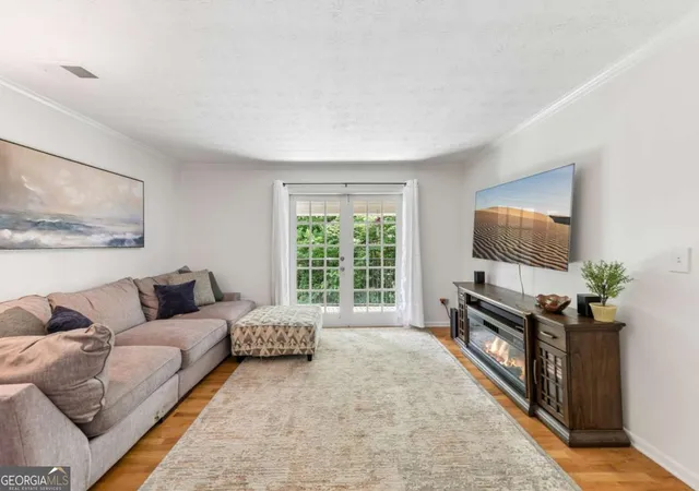 2nd image of 1150 Collier Rd Nw #15J, Atlanta, GA 30318 | MLS# 10774115