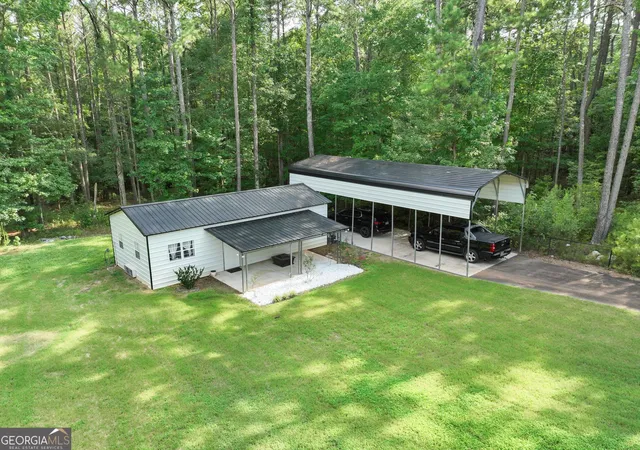 Photo 3 of Single family home for sale at 1168 King Ml Rd, Mcdonough, GA 30252 | MLS# 10816660 | Listing updated on 2026-09-05