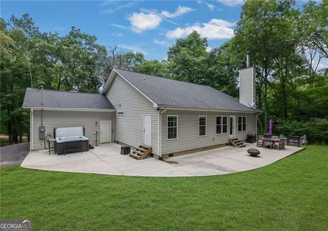 5th image of 16 Allatoona Woods Trl Se, Acworth, GA 30102 | MLS# 10810682