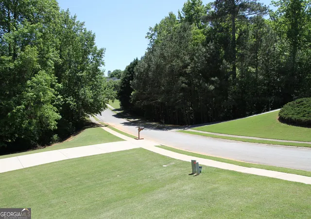 Photo 3 of Single family home for sale at 7270 Litany Ct, Flowery Branch, GA 30542 | MLS# 10681738 | Listing updated on 2026-08-20