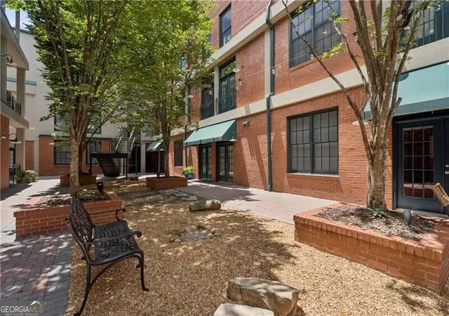 2nd image of 1601 Liberty Ln, Roswell, GA 30075 | MLS# 10792941