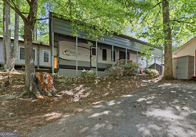 Homes for sale in Cleveland, GA | 1052 Mountain Shadows Dr, Cleveland, GA 30528 | MLS# 10763699
