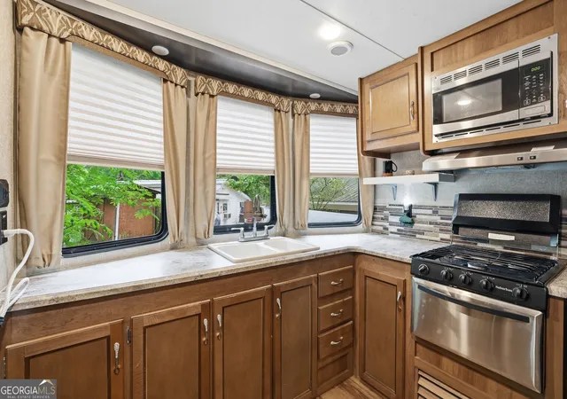 3rd image of 1052 Mountain Shadows Dr, Cleveland, GA 30528 | MLS# 10763699