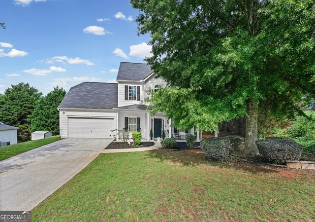 Homes for sale in Palmetto, GA | 215 Forrest Ln, Palmetto, GA 30268 | MLS# 10786890