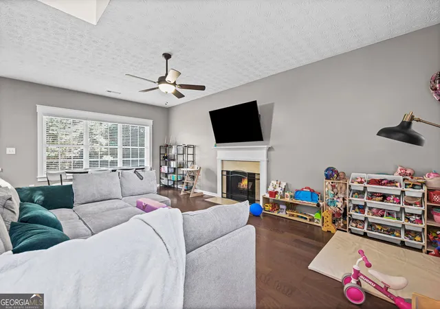 Homes for sale in Palmetto, GA | 215 Forrest Ln, Palmetto, GA 30268 | MLS# 10786890