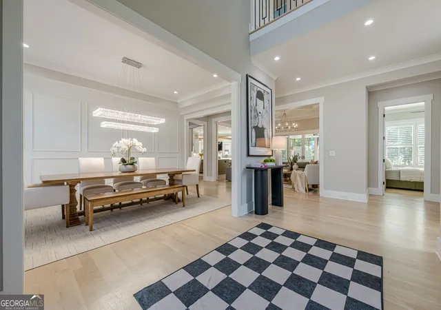 Photo 3 of Mansion for sale at 730 Summit Ter, Marietta, GA 30068 | MLS# 10742136 | Listing updated on 2026-09-20