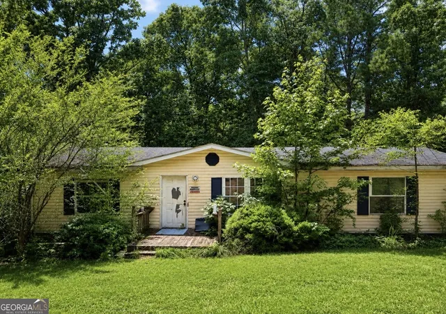 Photo 1 of Manufactured home for sale at 4104 W 5 Highway, Bowdon, GA 30108 | MLS# 10813086 | Listing updated on 2026-09-22