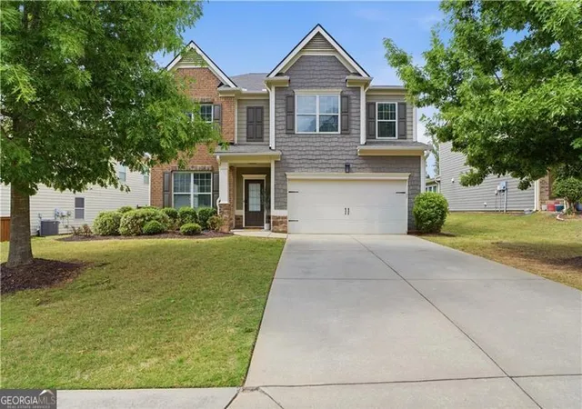 Photo 2 of Single family home for sale at 5750 Palmtree Pass, Cumming, GA 30040 | MLS# 10791550 | Listing updated on 2026-07-24