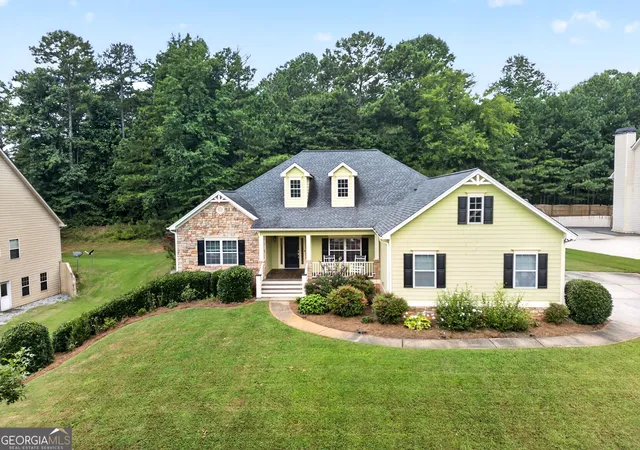 1st image of 406 Long Shore Wy, Newnan, GA 30265 | MLS# 10820554