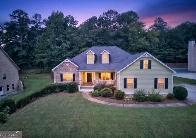2nd image of 406 Long Shore Wy, Newnan, GA 30265 | MLS# 10820554