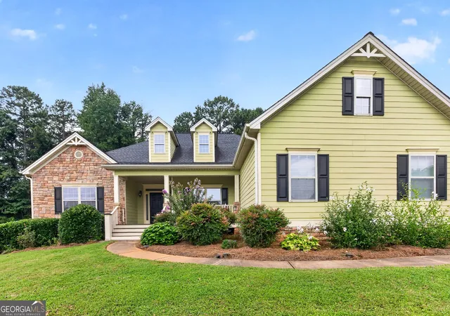 4th image of 406 Long Shore Wy, Newnan, GA 30265 | MLS# 10820554
