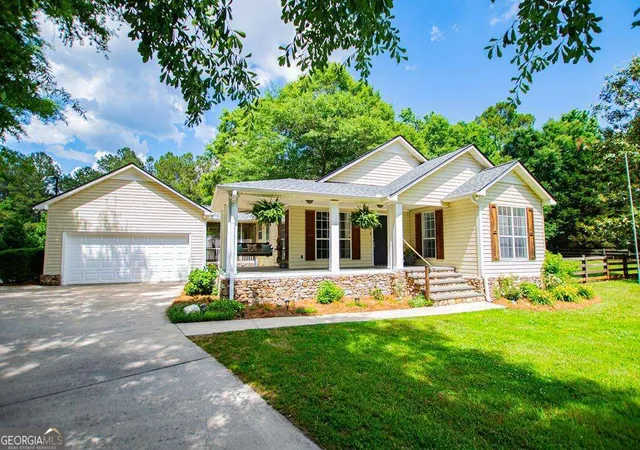 Photo 4 of Single family home for sale at 2 Pine Hl Dr, Ranburne, AL 36273 | MLS# 10771530 | Listing updated on 2026-06-15