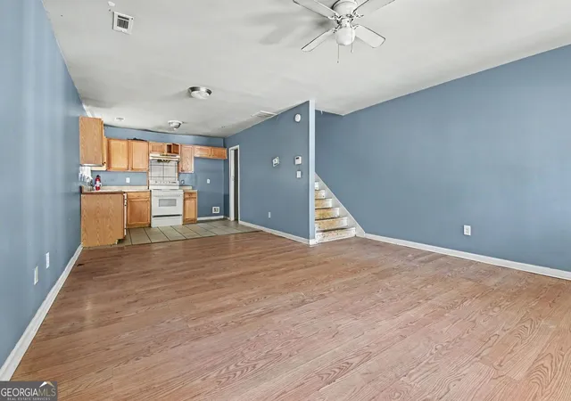 4th image of 1451 Kennesaw Dr Nw #A-B, Atlanta, GA 30318 | MLS# 10766391