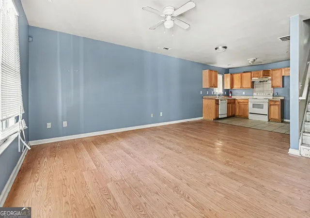 5th image of 1451 Kennesaw Dr Nw #A-B, Atlanta, GA 30318 | MLS# 10766391