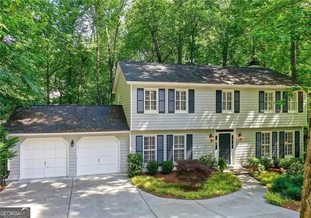 Single family home for sale at 635 Winding Crk Ct, Sandy Springs, GA 30328 | MLS# 10836495