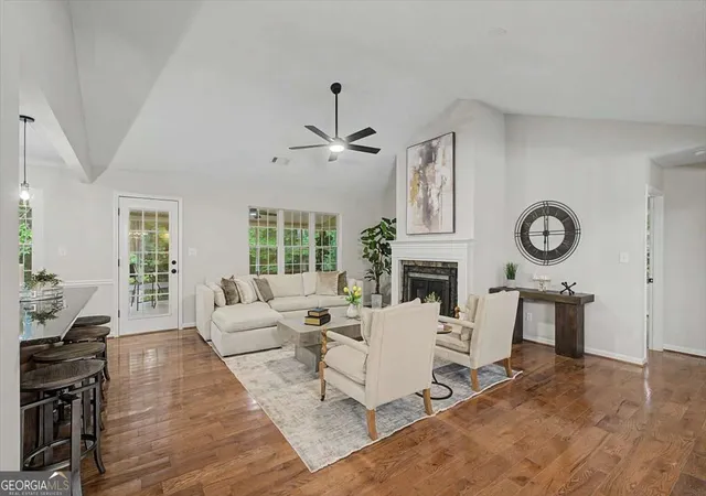 Photo 4 of Single family home for sale at 590 S Alexander Creek Rd, Newnan, GA 30263 | MLS# 10822066 | Listing updated on 2026-10-07