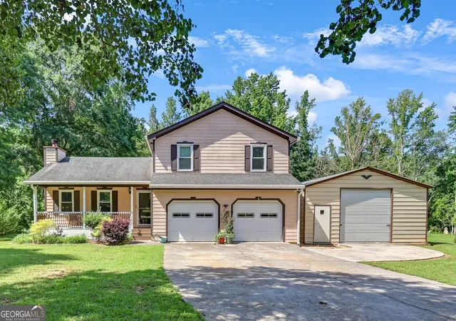 1st image of 4333 Coastal Ln, Loganville, GA 30052 | MLS# 10784868