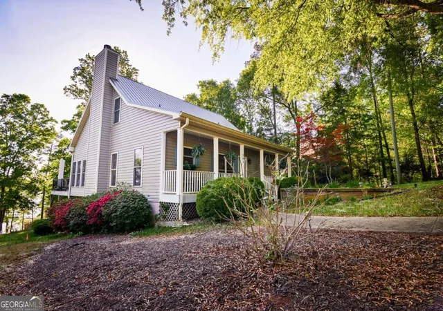 Photo 4 of Single family home for sale at 194 Sugar Cane Dr, Hartwell, GA 30643 | MLS# 10755716 | Listing updated on 2026-08-13