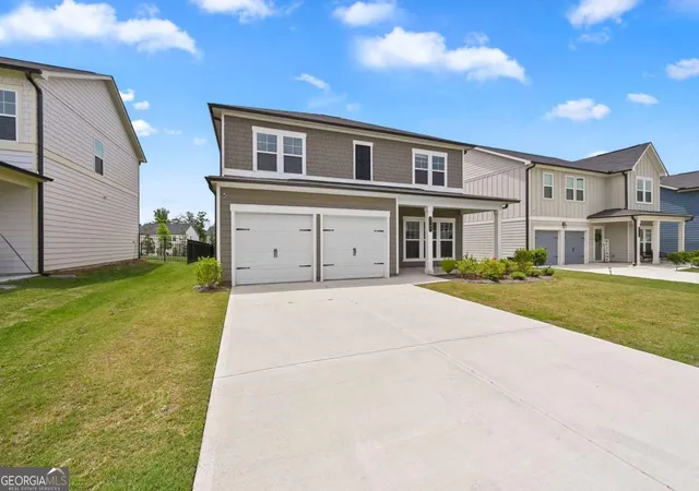 Photo 3 of Single family home for sale at 2197 Boxwood Cir Se, Conyers, GA 30094 | MLS# 10771573 | Listing updated on 2026-06-09