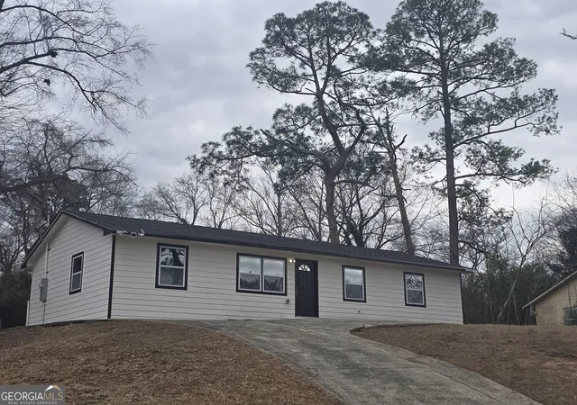2nd image of 4370 Ashland Dr, Macon, GA 31206 | MLS# 10810301