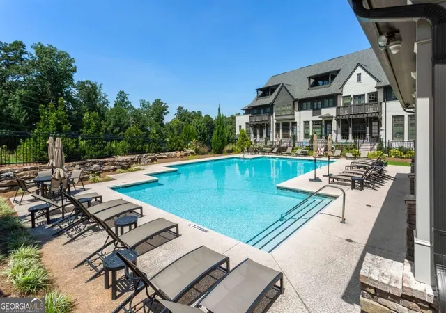 Photo 3 of Condo for sale at 6610 Sterling Dr #684, Sandy Springs, GA 30328 | MLS# 10832740 | Listing updated on 2026-09-24