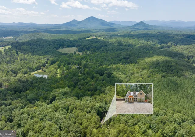 39th image of 530 N Quail Trl, Clarkesville, GA 30523 | MLS# 10735341