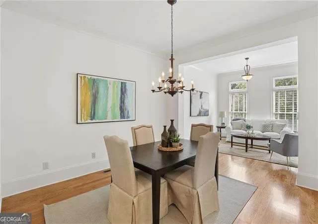 5th image of 12 Candler Grove Dr, Decatur, GA 30030 | MLS# 10811359