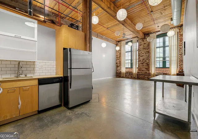Photo 2 of Condo for sale at 170 Boulevard SE #109H, Atlanta, GA 30312 | MLS# 10819786 | Listing updated on 2026-08-20