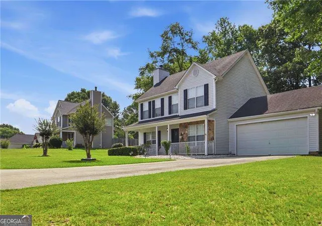 Homes for sale in Loganville, GA | 3740 Michaels Creek Wy, Loganville, GA 30052 | MLS# 10801028