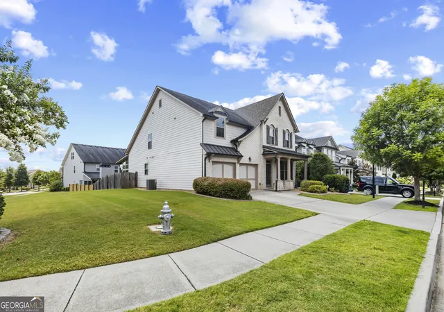 Photo 3 of Single family home for sale at 403 Boyd Ct, Woodstock, GA 30188 | MLS# 10829138 | Listing updated on 2026-09-29