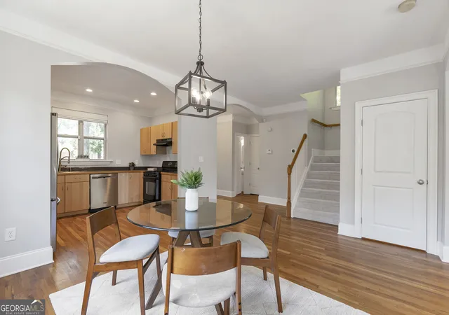 5th image of 967 Victory Dr Sw, Atlanta, GA 30310 | MLS# 10793444