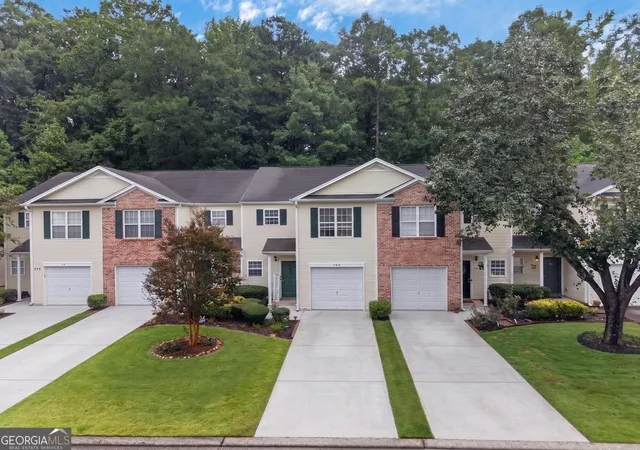 Photo 2 of Townhouse for sale at 183 Venture Path, Hiram, GA 30141 | MLS# 10785400 | Listing updated on 2026-09-10