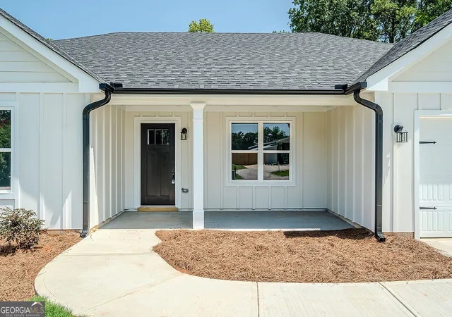 4th image of 100 Wilson Dr, Commerce, GA 30529 | MLS# 10766475