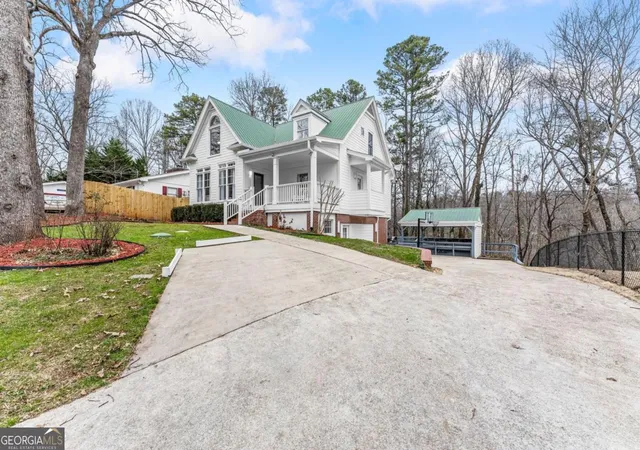 Photo 4 of Single family home for sale at 3852 Clubhouse Dr, Gainesville, GA 30501 | MLS# 10776672 | Listing updated on 2026-06-16