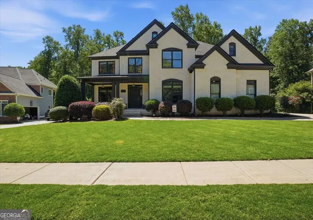 Photo 2 of Single family home for sale at 6670 Brg Brk Ovlk, Cumming, GA 30028 | MLS# 10773563 | Listing updated on 2026-09-05