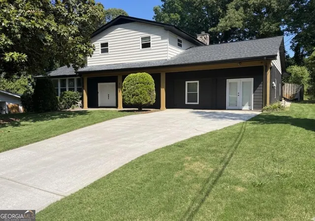 Photo 1 of Single family home for sale at 3763 Elkridge Dr, Decatur, GA 30032 | MLS# 10753965 | Listing updated on 2026-08-27