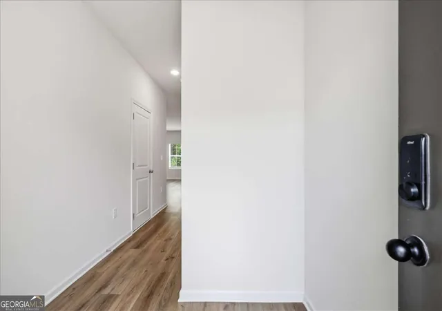 3rd image of 209 Buckingham Ln, Hoschton, GA 30548 | MLS# 10809687