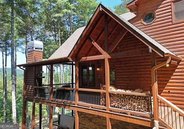 Photo 2 of Single family home for sale at 121 Noontootla Trl, Blue Ridge, GA 30513 | MLS# 10817957 | Listing updated on 2026-09-04