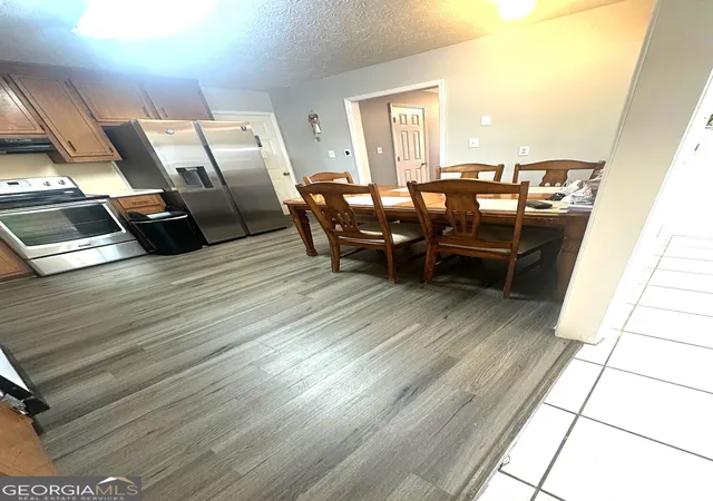Photo 4 of Single family home for sale at 309 Windsor Walk SE, Conyers, GA 30094 | MLS# 10757298 | Listing updated on 2026-05-18