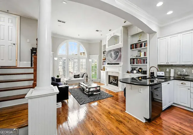 Townhouse for sale at 3541 Roswell Rd NE #11, Atlanta, GA 30305 | MLS# 10796767