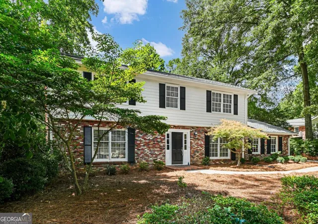 2nd image of 4696 Devonshire Rd, Atlanta, GA 30338 | MLS# 10810179