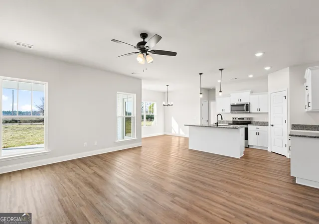 5th image of 208 Palmetto Loop, Vidalia, GA 30474 | MLS# 10760507