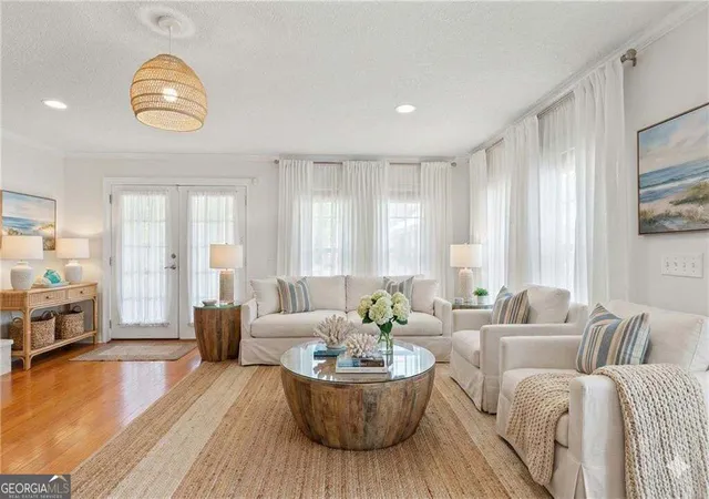 Photo 2 of Single family home for sale at 1001 Poppell Dr, Darien, GA 31305 | MLS# 10805922 | Listing updated on 2026-07-29