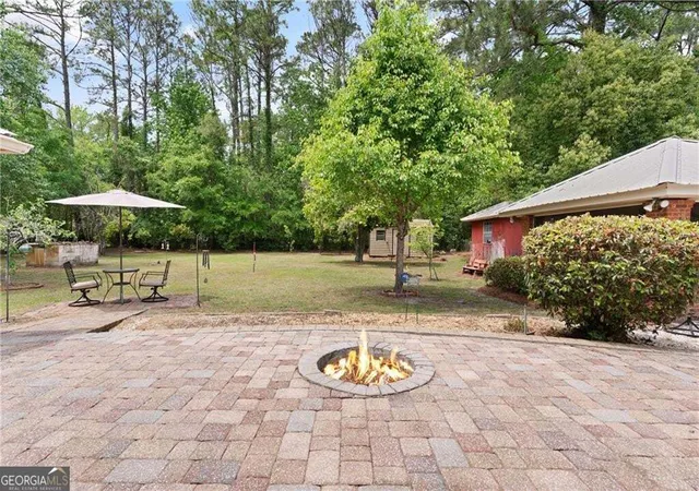 Photo 4 of Single family home for sale at 1001 Poppell Dr, Darien, GA 31305 | MLS# 10805922 | Listing updated on 2026-07-29