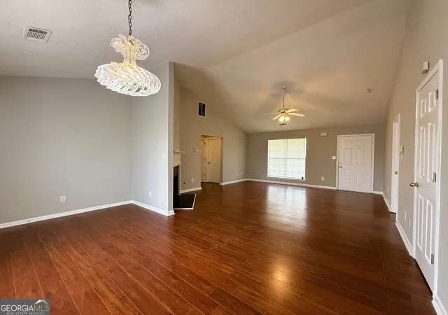 Photo 4 of Sale Pending at 5609 Eagles Feather Ln, Riverdale, GA 30274 | MLS# 10717586 | Listing updated on 2026-05-31