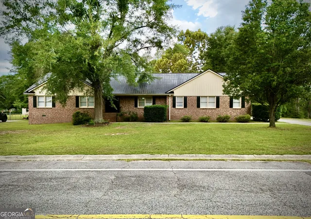 Photo 1 of Single family home for sale at 113 Bobwhite Dr, Dublin, GA 31021 | MLS# 10822201 | Listing updated on 2026-09-18