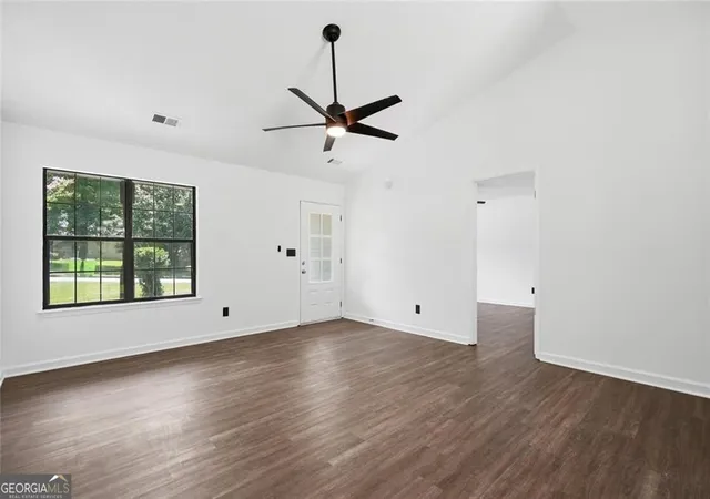 Photo 4 of Single family home for sale at 1298 Winslow Dr, Jonesboro, GA 30238 | MLS# 10811215 | Listing updated on 2026-09-18
